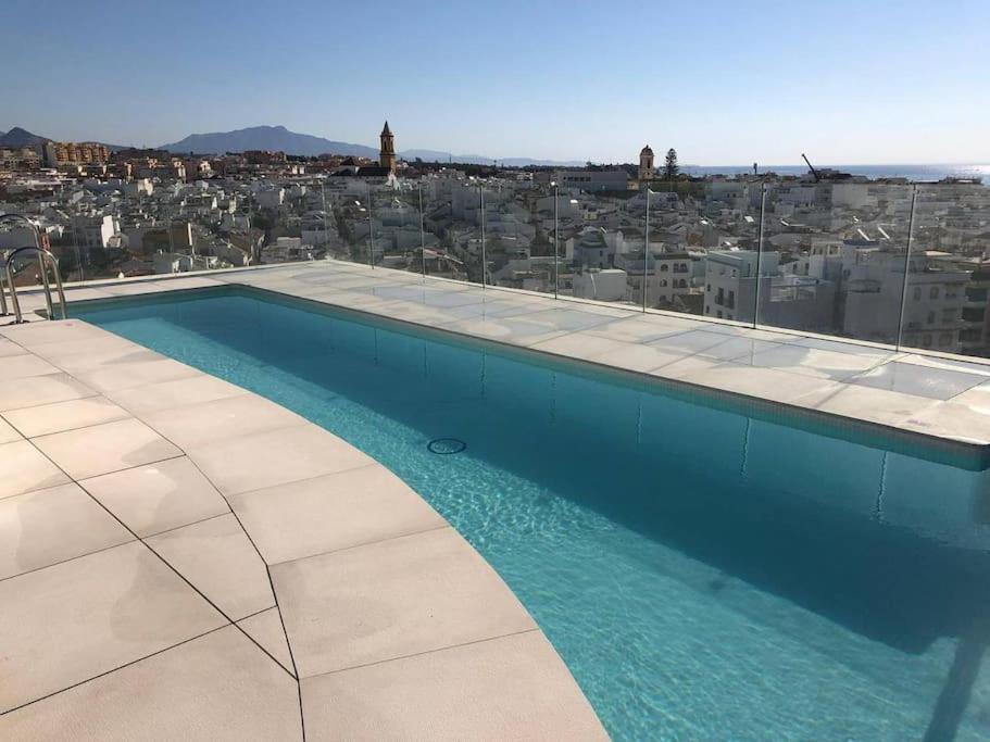 Infinity Estepona Centro Exterior foto