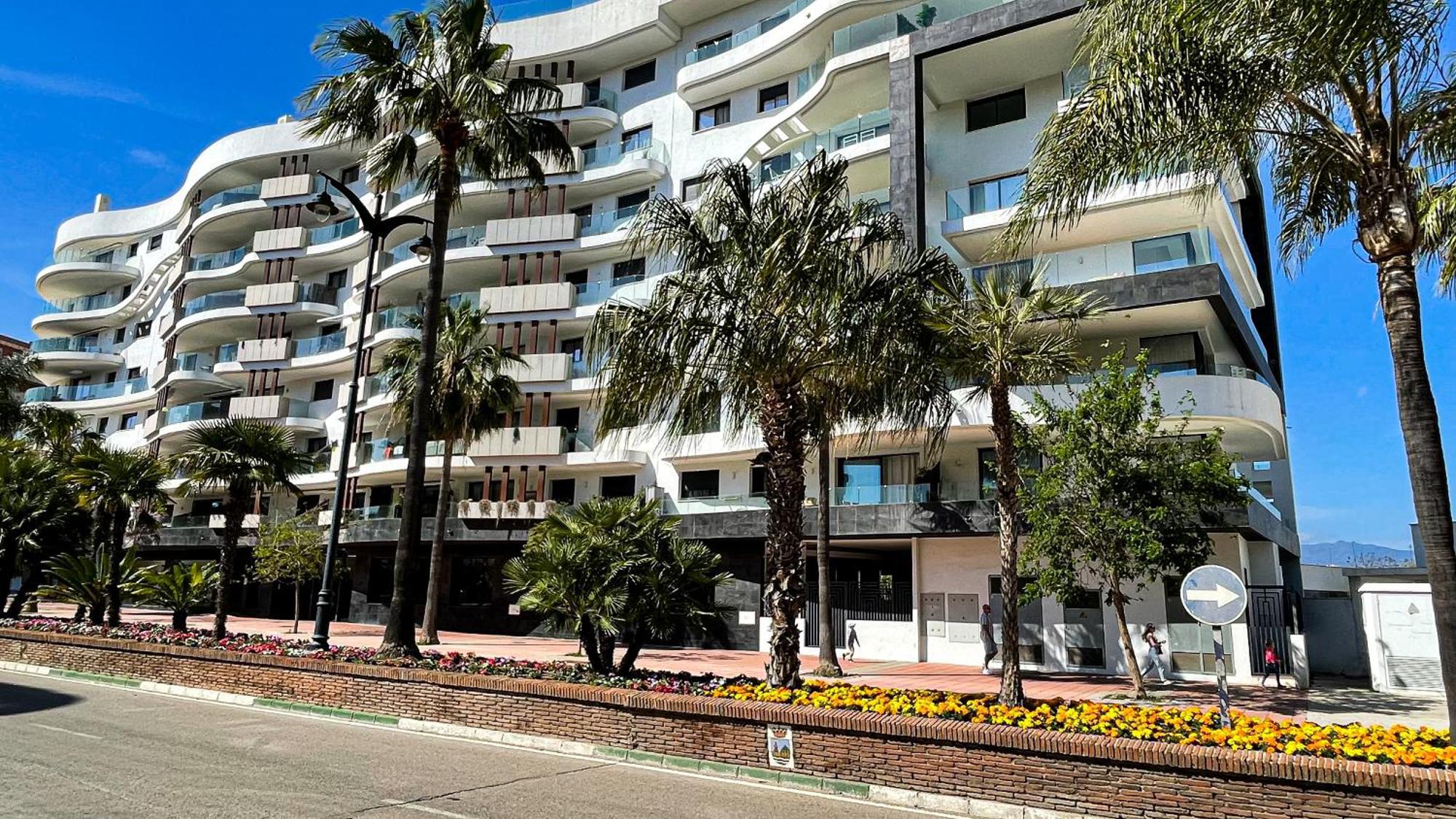 Infinity Estepona Centro Exterior foto